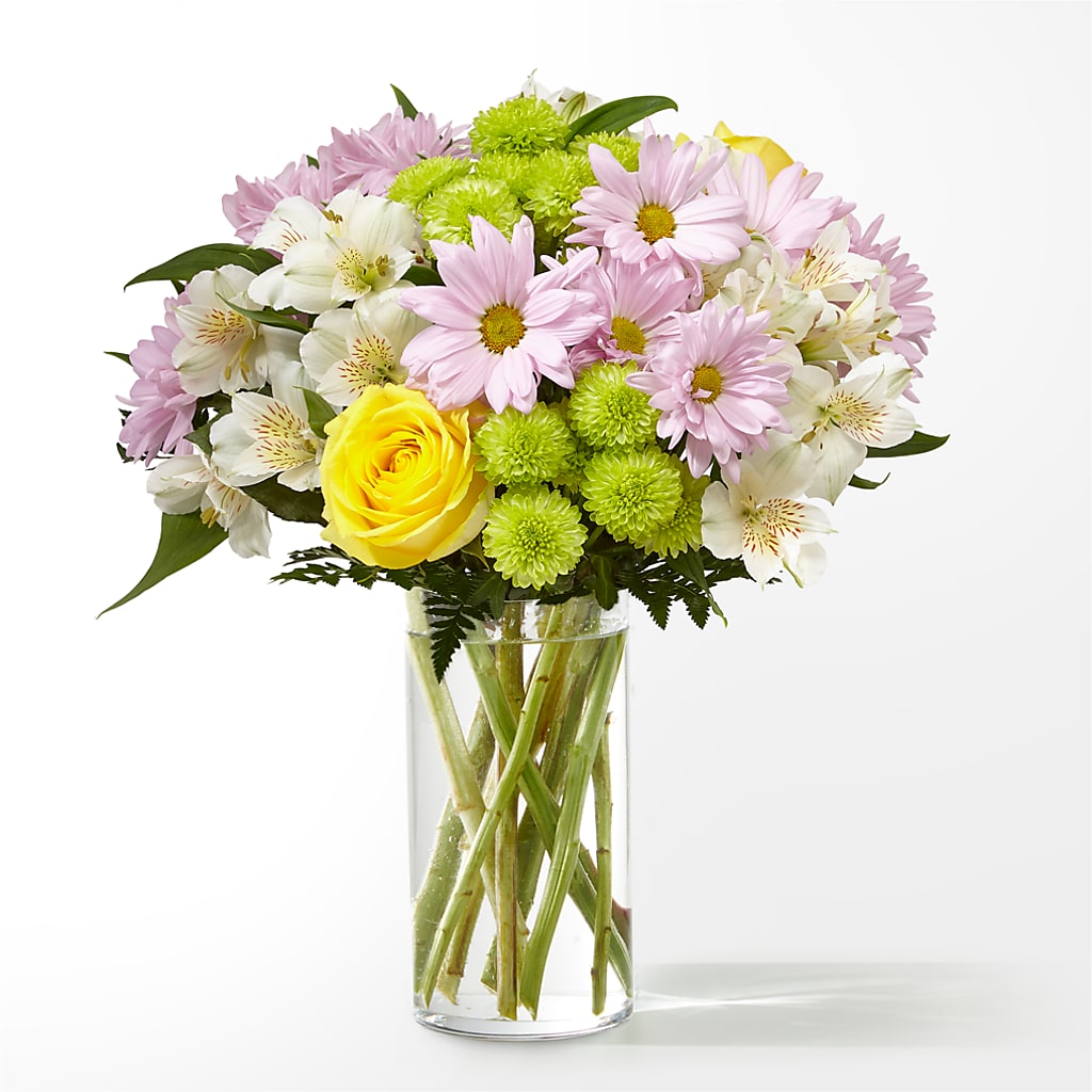 Sweet Spring Delight Bouquet – Greenwich Blooms Florist Inc, Greenwich CT