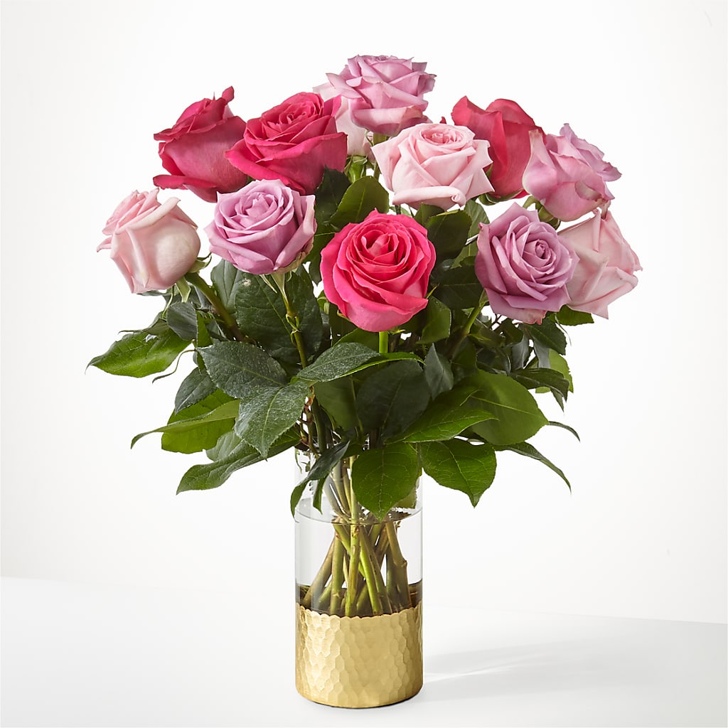 Pure Beauty Mixed Roses – Greenwich Blooms Florist Inc, Greenwich CT