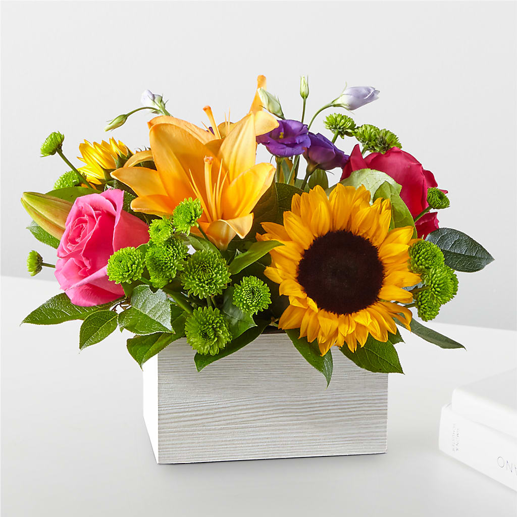 Best Day Box Bouquet – Greenwich Blooms Florist Inc, Greenwich CT