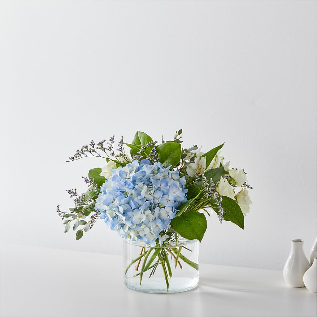 Coastal Blossom Bouquet – Greenwich Blooms Florist Inc, Greenwich CT