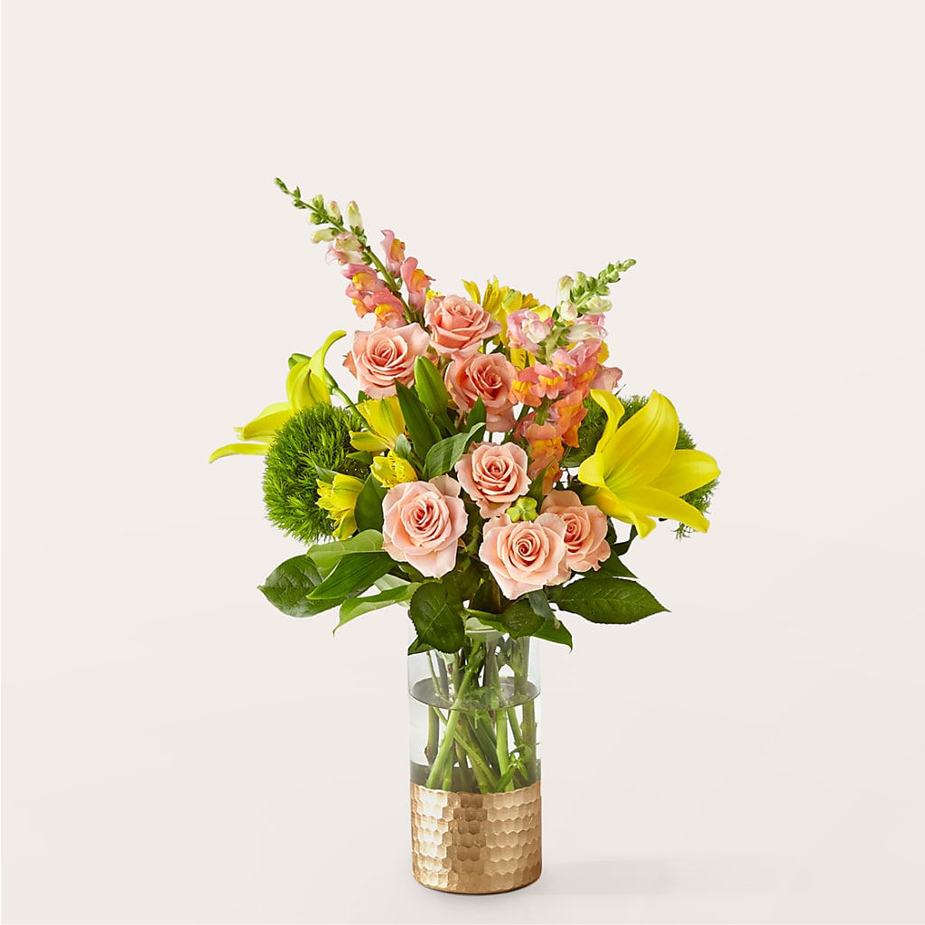 Getaway Bouquet – Greenwich Blooms Florist Inc, Greenwich CT