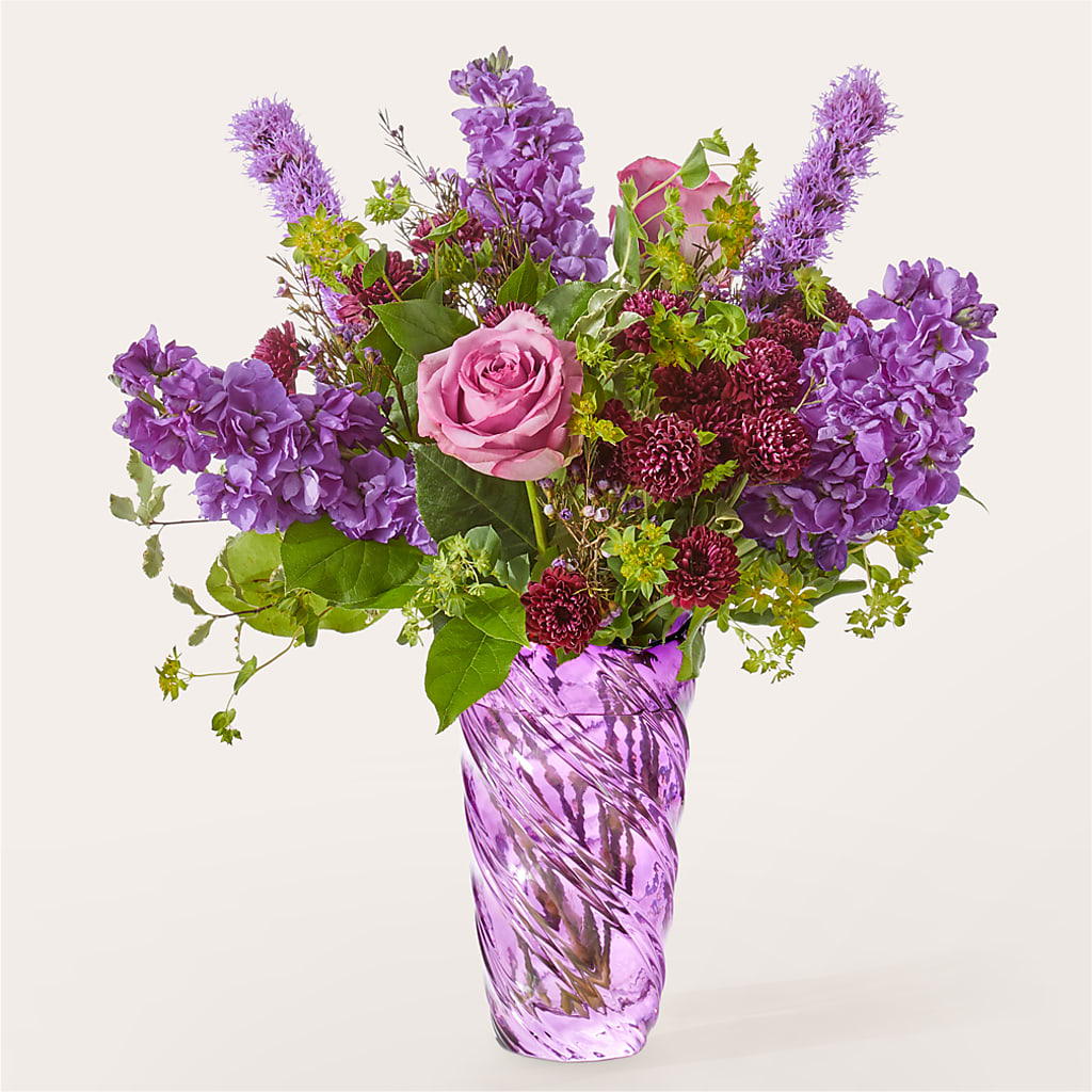 Garden Mist Bouquet – Greenwich Blooms Florist Inc, Greenwich CT