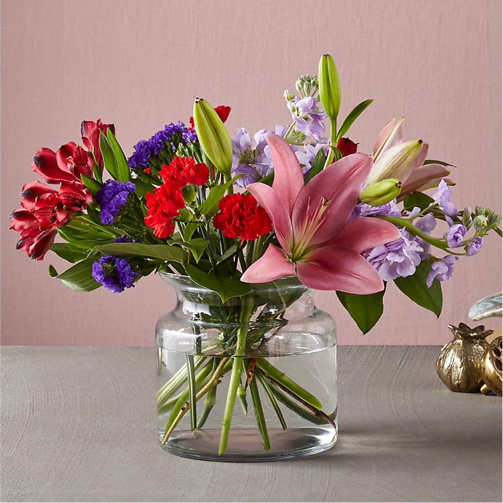 Romantique Bouquet – Greenwich Blooms Florist Inc, Greenwich CT