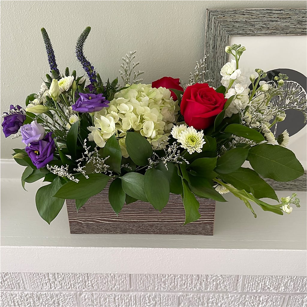 Sweet Magnolia Bouquet – Greenwich Blooms Florist Inc, Greenwich CT