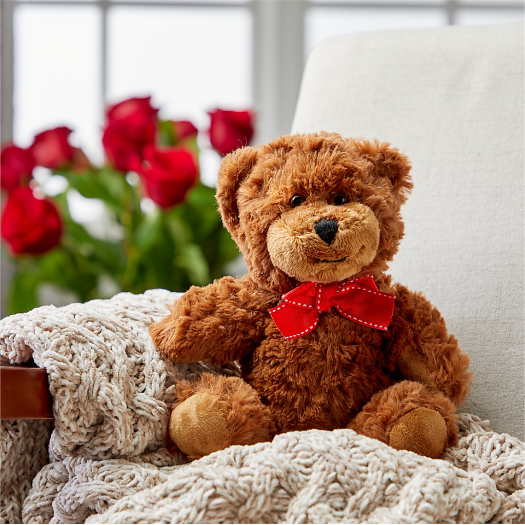 Romantic Long Stem Red Rose Bouquet Bundles – Greenwich Blooms Florist Inc, Greenwich CT