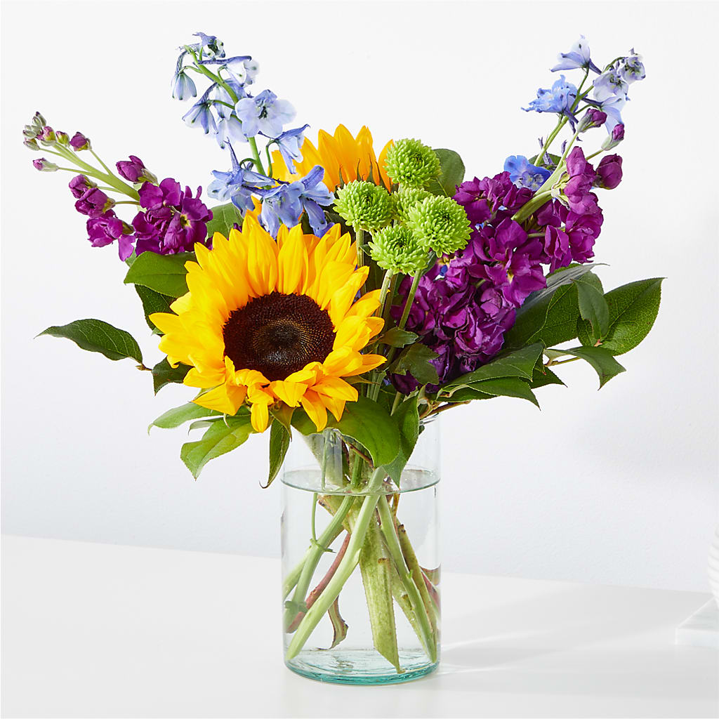 Catching Rays Bouquet – Greenwich Blooms Florist Inc, Greenwich CT
