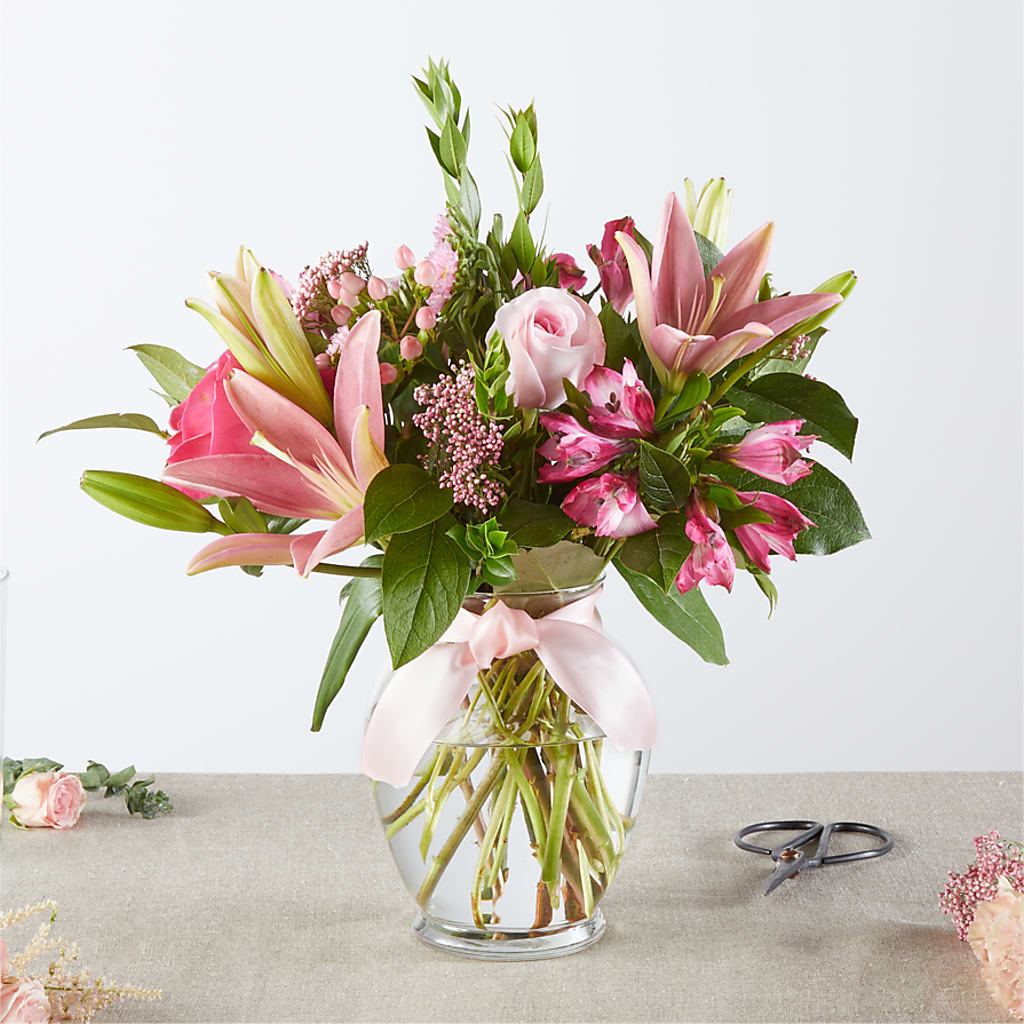 Pink Ribbon - A Florist Original – Greenwich Blooms Florist Inc, Greenwich CT