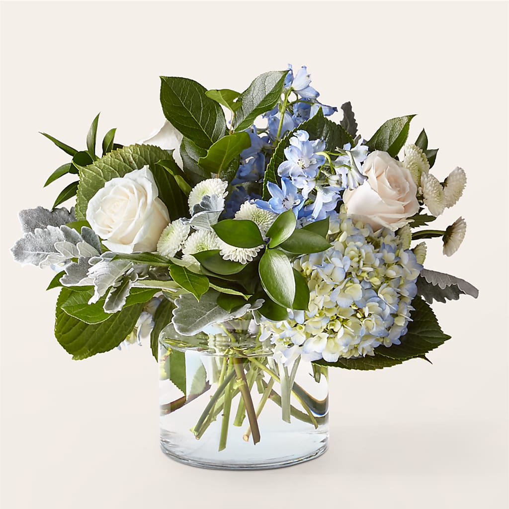 Clear Skies Bouquet – Greenwich Blooms Florist Inc, Greenwich CT