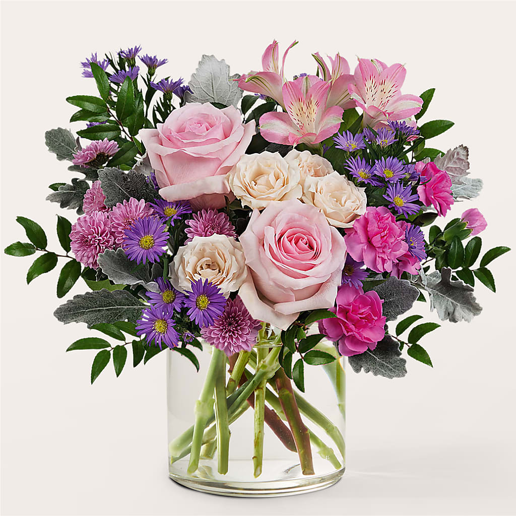 Light as a Feather Bouquet – Greenwich Blooms Florist Inc, Greenwich CT