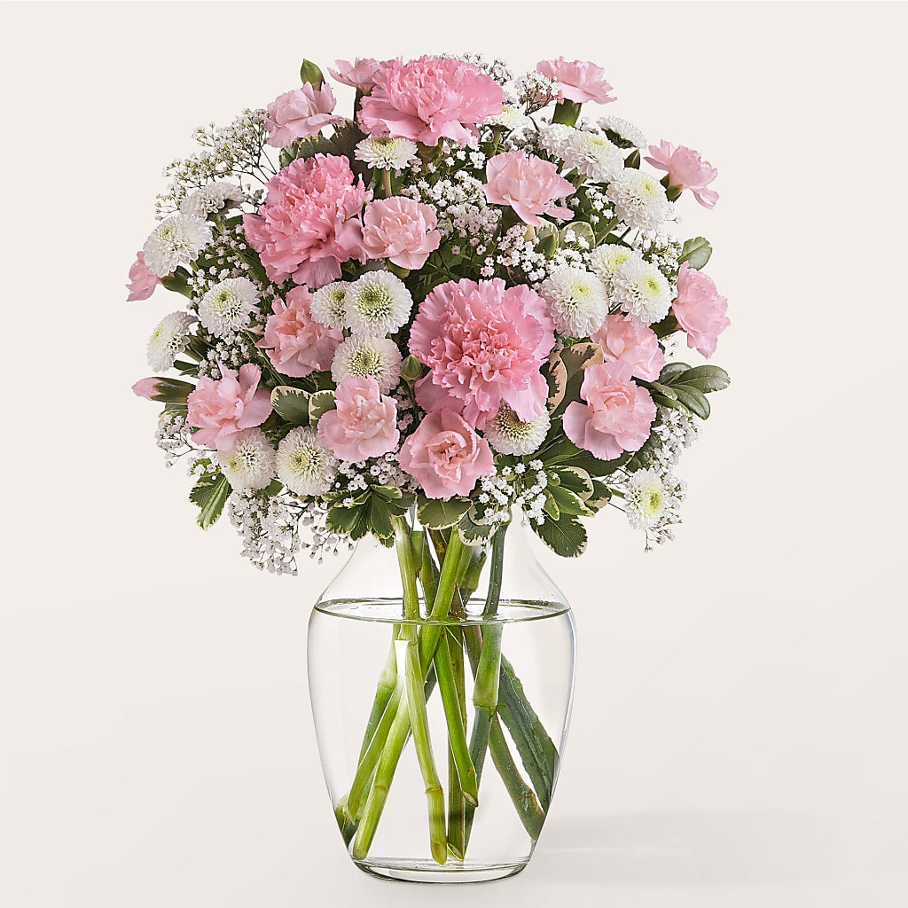 Vintage Glamour Bouquet – Greenwich Blooms Florist Inc, Greenwich CT
