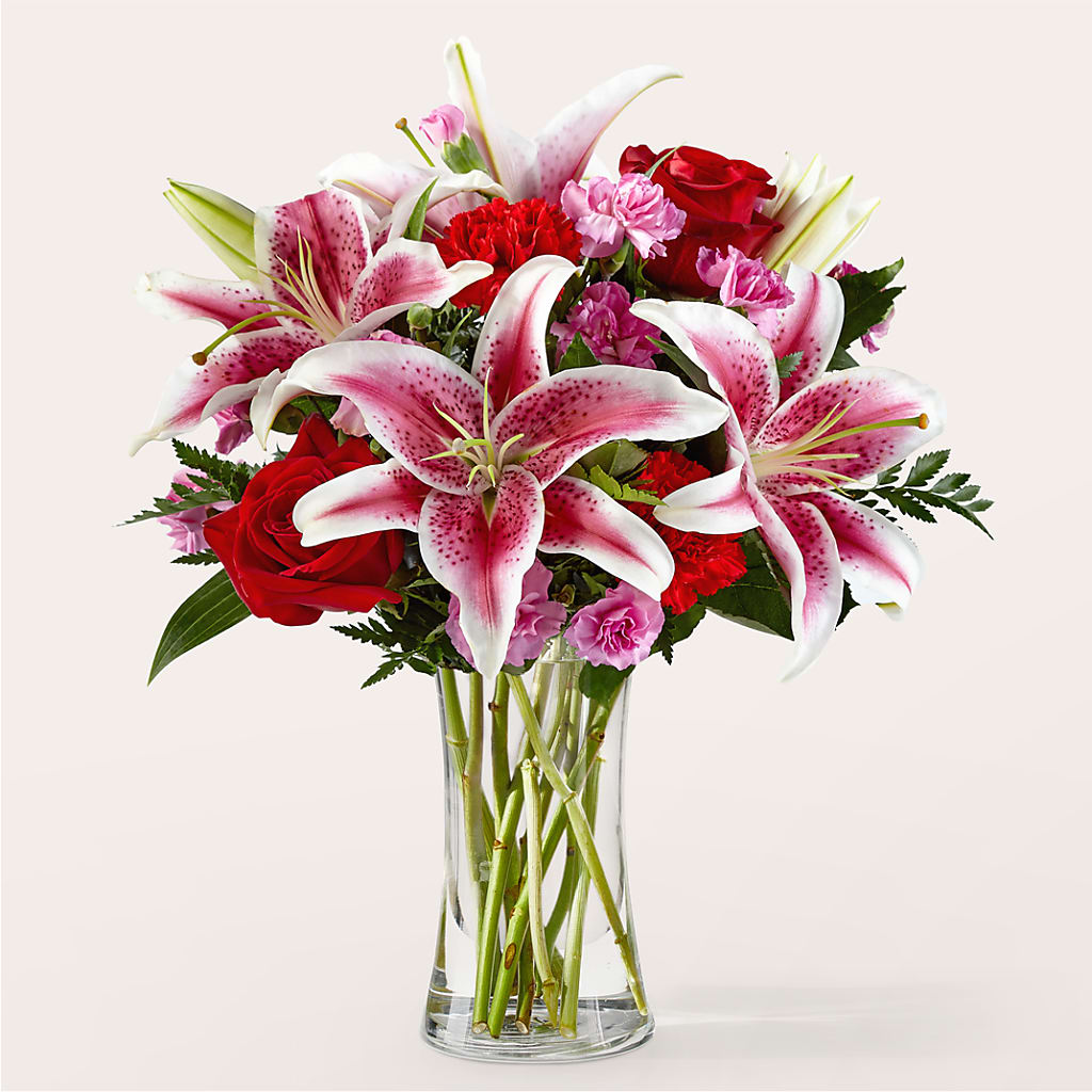 Honeymoon Bouquet – Greenwich Blooms Florist Inc, Greenwich CT