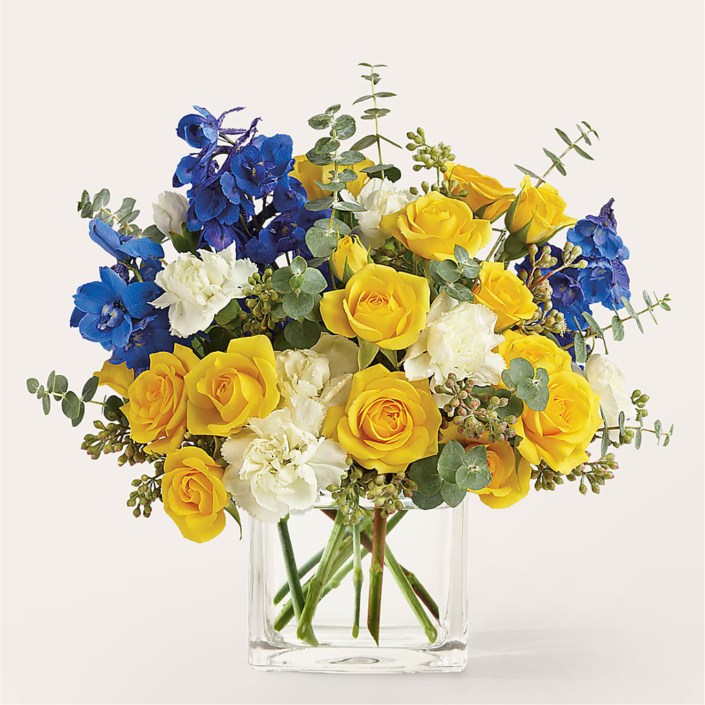 Sparkling Citrine Bouquet – Greenwich Blooms Florist Inc, Greenwich CT