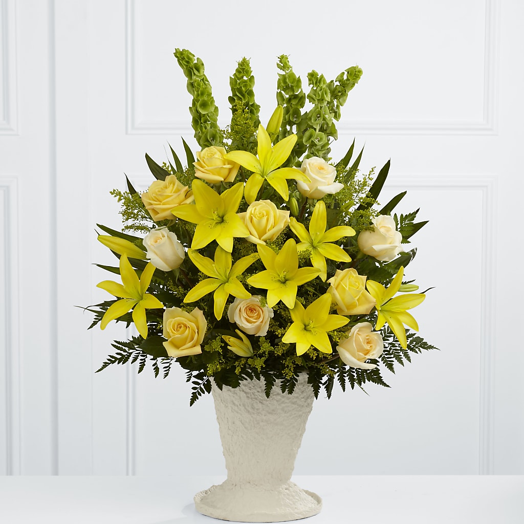 Golden Memories Arrangement – Greenwich Blooms Florist Inc, Greenwich CT