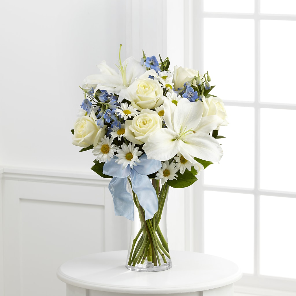 Sweet Peace Bouquet – Greenwich Blooms Florist Inc, Greenwich CT