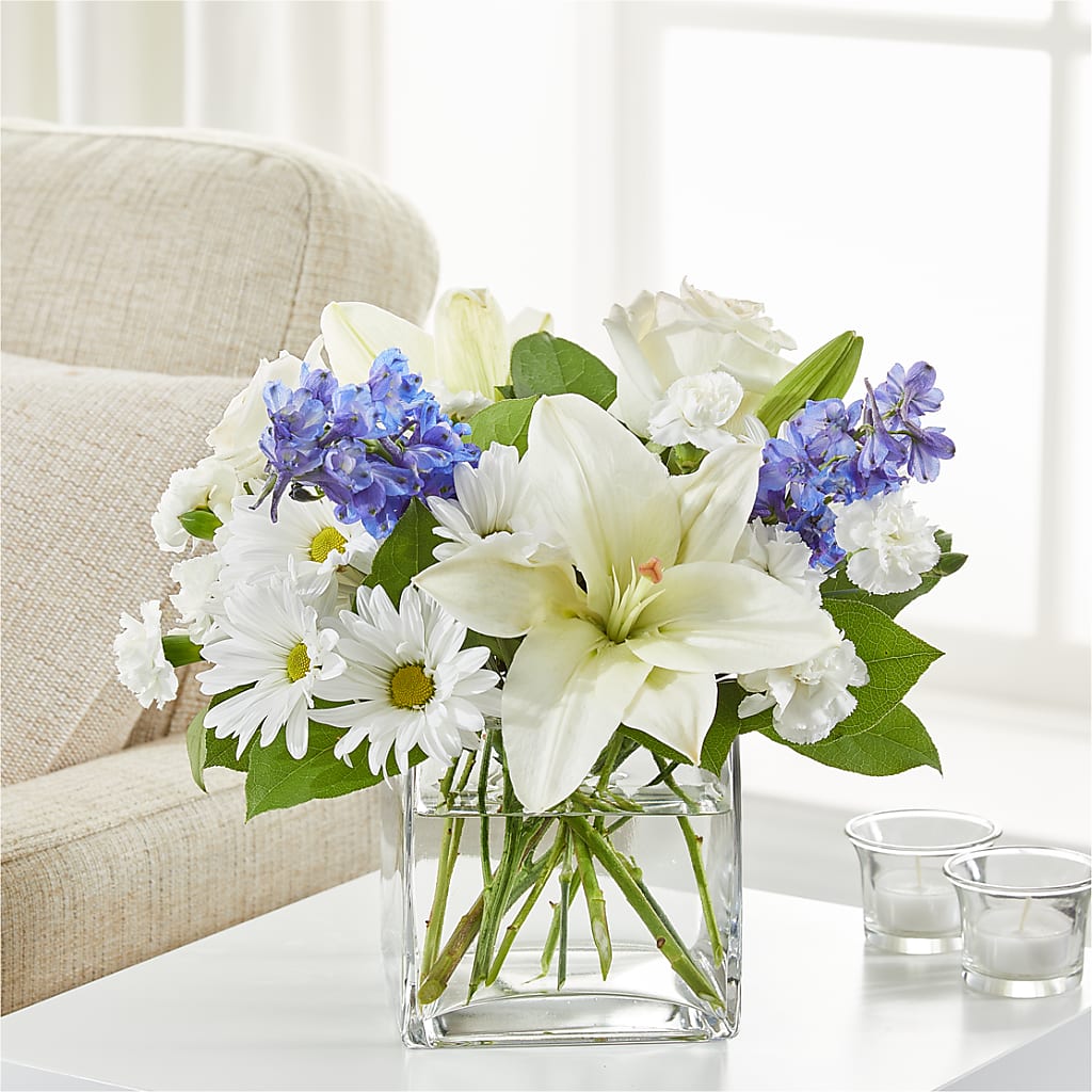 Restored Bouquet – Greenwich Blooms Florist Inc, Greenwich CT