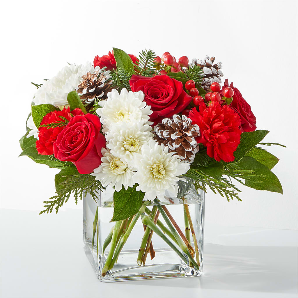 Snow Angel Bouquet – Greenwich Blooms Florist Inc, Greenwich CT