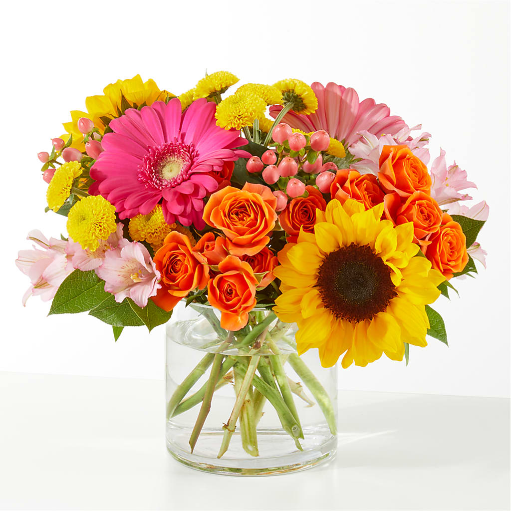 Beach Day Bouquet – Greenwich Blooms Florist Inc, Greenwich CT
