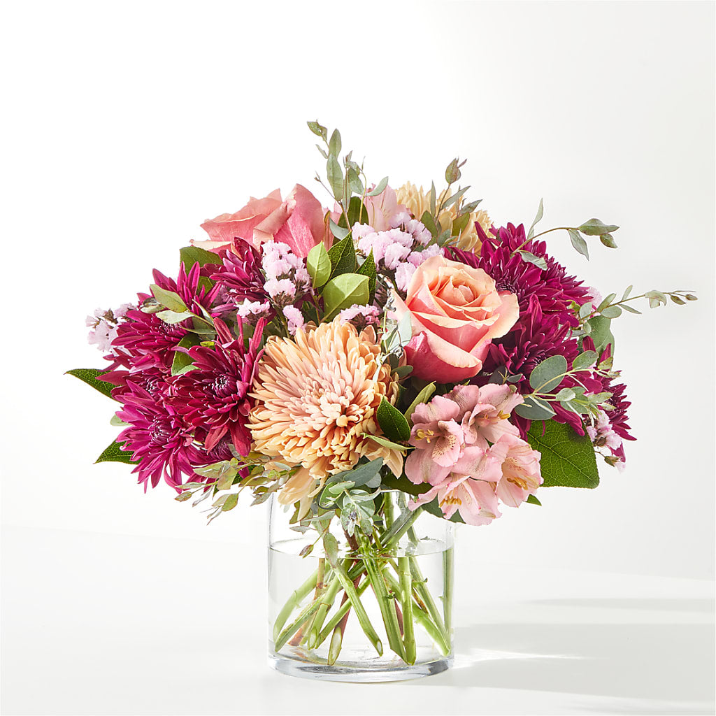 Berry Cobbler Bouquet – Greenwich Blooms Florist Inc, Greenwich CT