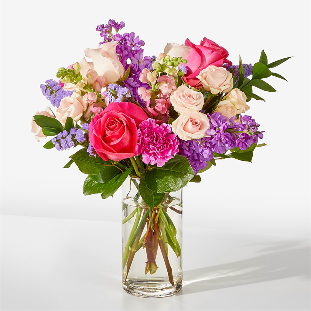 The Cha-Cha Bouquet – Greenwich Blooms Florist Inc, Greenwich CT