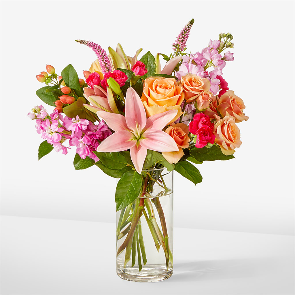 Bisous Bouquet – Greenwich Blooms Florist Inc, Greenwich CT