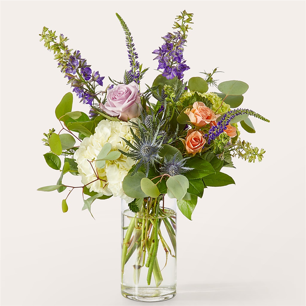 Appealing Aura Bouquet – Greenwich Blooms Florist Inc, Greenwich CT