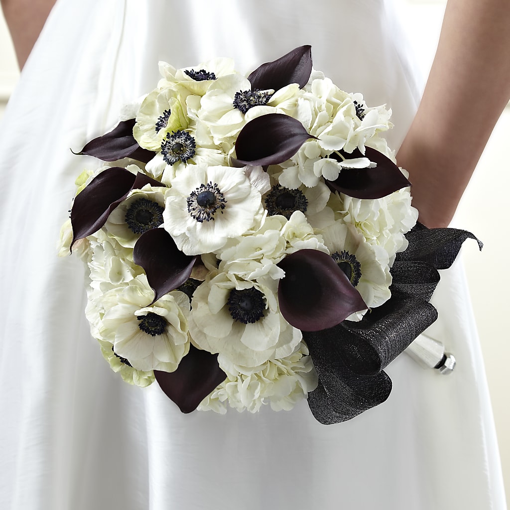 To Have and To Hold Bouquet – Greenwich Blooms Florist Inc, Greenwich CT
