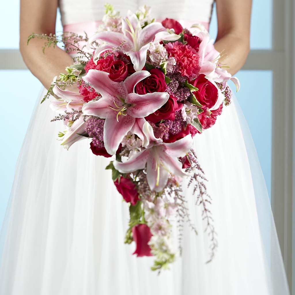 Lily & Rose Bouquet – Greenwich Blooms Florist Inc, Greenwich CT