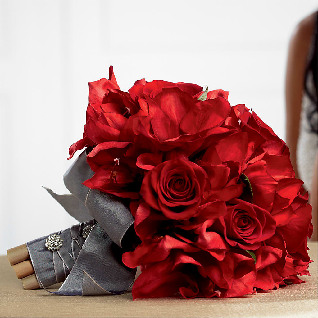 Heart's Happiness Bouquet – Greenwich Blooms Florist Inc, Greenwich CT