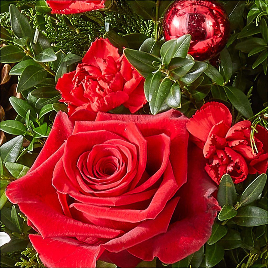 Spiced Gingerbread Tree –  Greenwich Blooms Florist Inc, Greenwich CT
