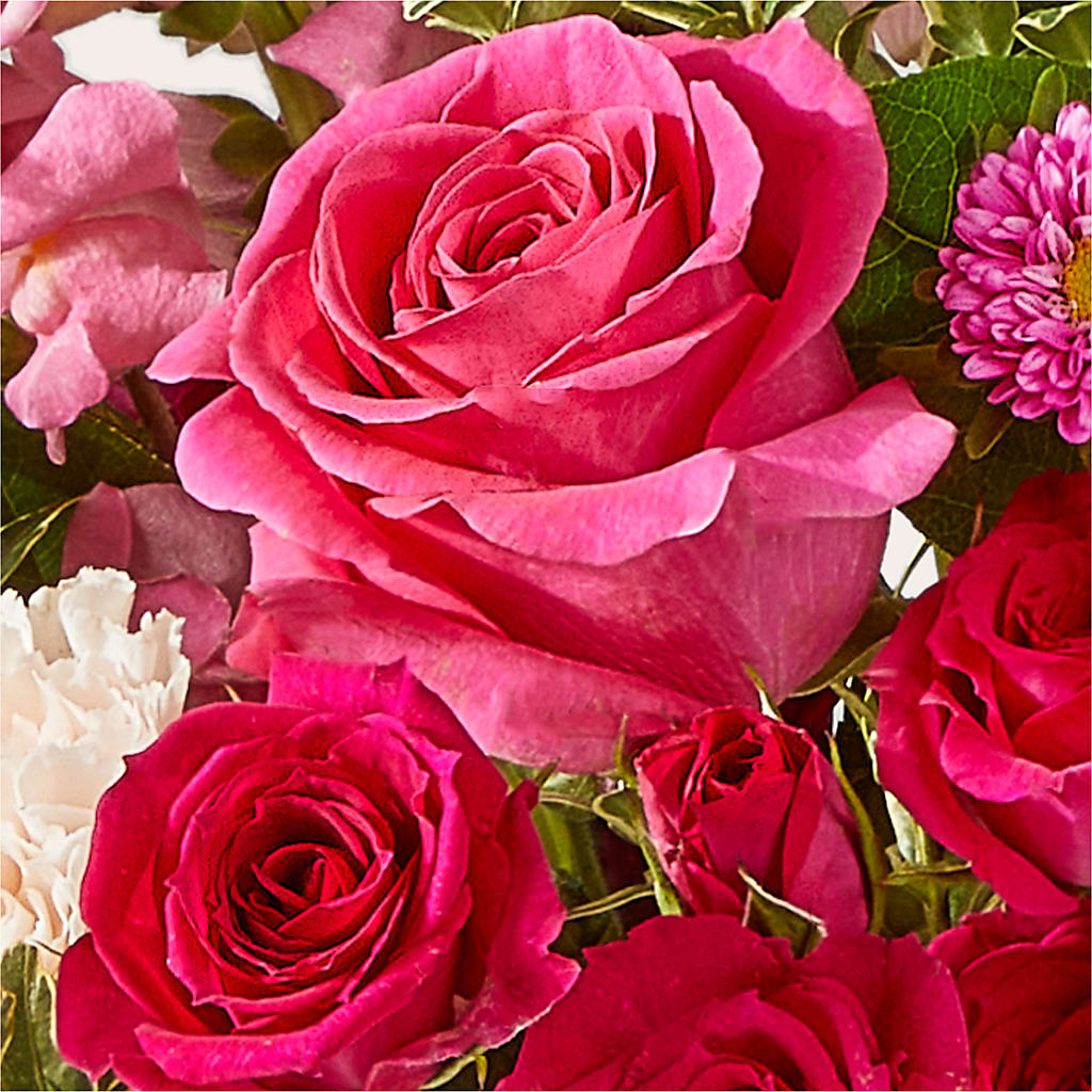 Too Cute Bouquet –  Greenwich Blooms Florist Inc, Greenwich CT
