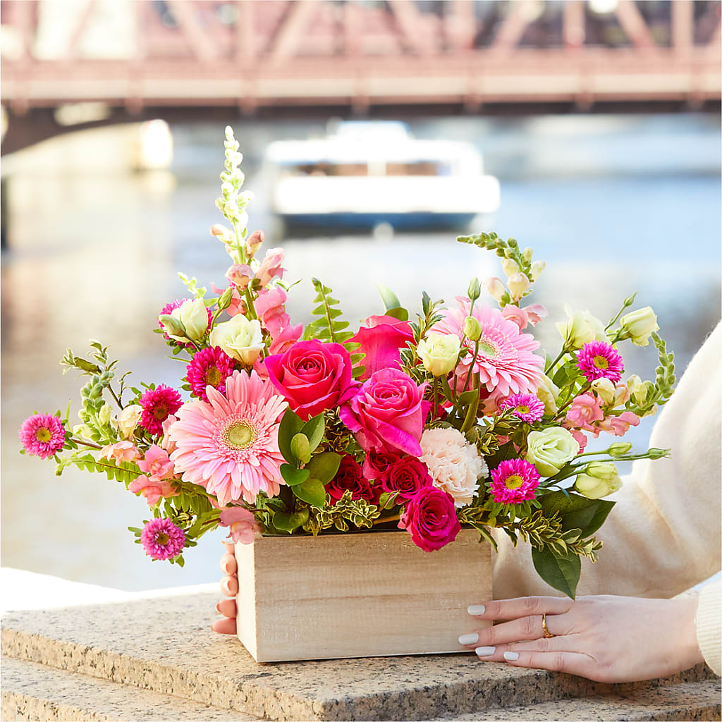 Too Cute Bouquet –  Greenwich Blooms Florist Inc, Greenwich CT