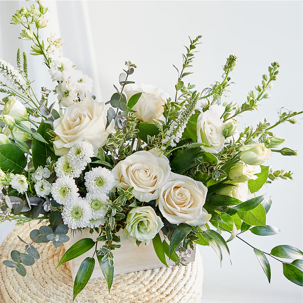 Cashmere Bouquet –  Greenwich Blooms Florist Inc, Greenwich CT