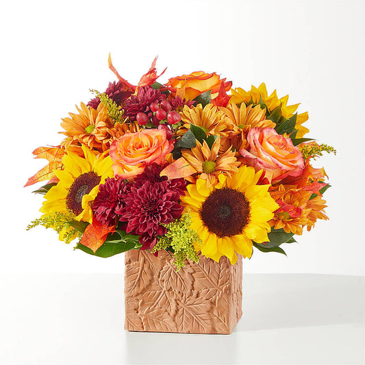 The Outdoors Bouquet –  Greenwich Blooms Florist Inc, Greenwich CT