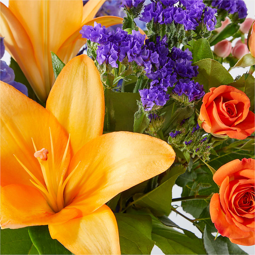 Radiant Citrus Bouquet –  Greenwich Blooms Florist Inc, Greenwich CT
