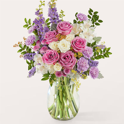 Lucky Me Bouquet –  Greenwich Blooms Florist Inc, Greenwich CT