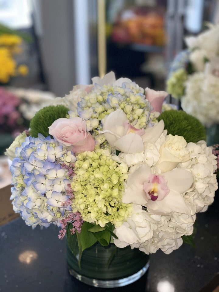 Greenwich Florist with Same-Day Delivery | Greenwich Blooms Florist Inc ...