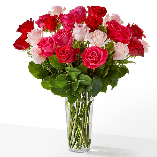 Charming Rose Bouquet –  Greenwich Blooms Florist Inc, Greenwich CT