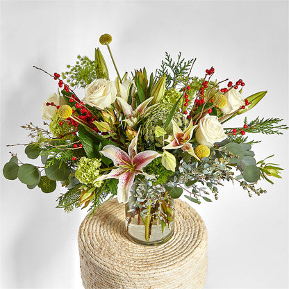 Berry & Bright Bouquet –  Greenwich Blooms Florist Inc, Greenwich CT