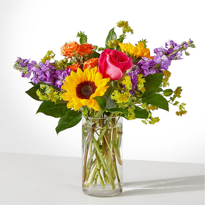 Vibrant Greetings Bouquet –  Greenwich Blooms Florist Inc, Greenwich CT