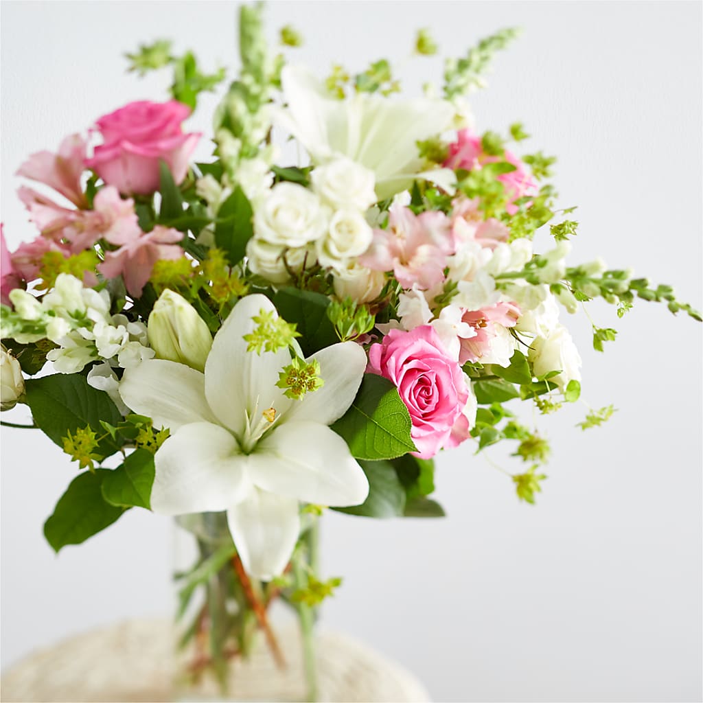 Fondly Bouquet –  Greenwich Blooms Florist Inc, Greenwich CT