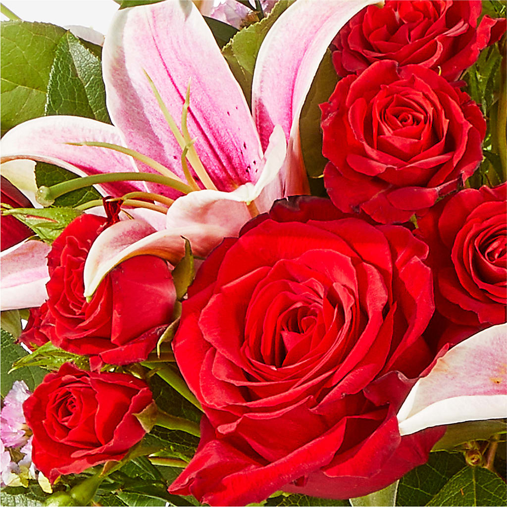 Hopeless Romantic Bouquet –  Greenwich Blooms Florist Inc, Greenwich CT
