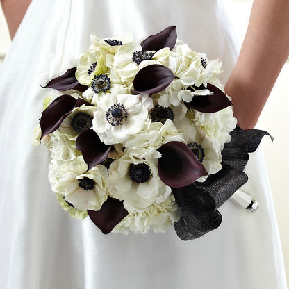 To Have and To Hold Bouquet –  Greenwich Blooms Florist Inc, Greenwich CT
