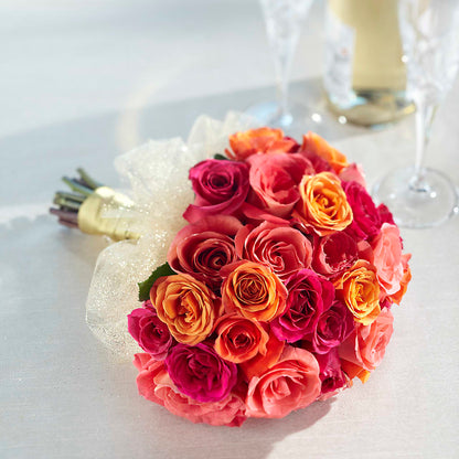 Sweet Roses Bouquet –  Greenwich Blooms Florist Inc, Greenwich CT